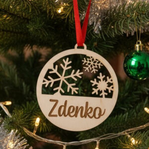 Drveni ukras za jelku sa imenom - Pahulje